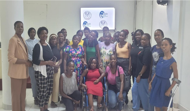 WILD-Mozambique group celebrates their completed training.